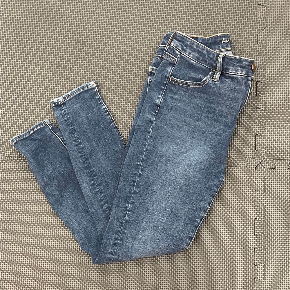 American Eagle Outfitters Dark Blue Skinny Jeans